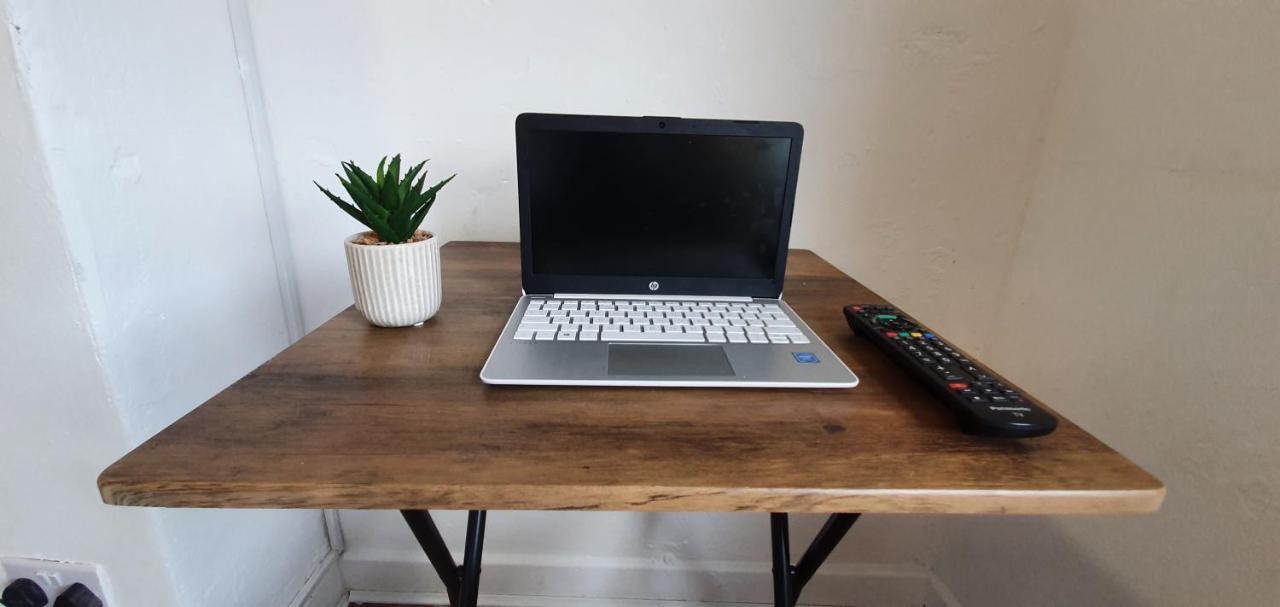 Fast Broadband, Budget Stay, Free Netflix. Cardiff Exteriér fotografie